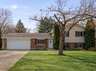 396 Towncrest Dr, Dayton, OH 45434