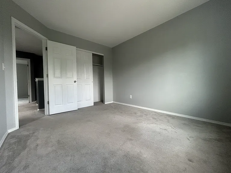 2203 Merlot Ct — Photo 18