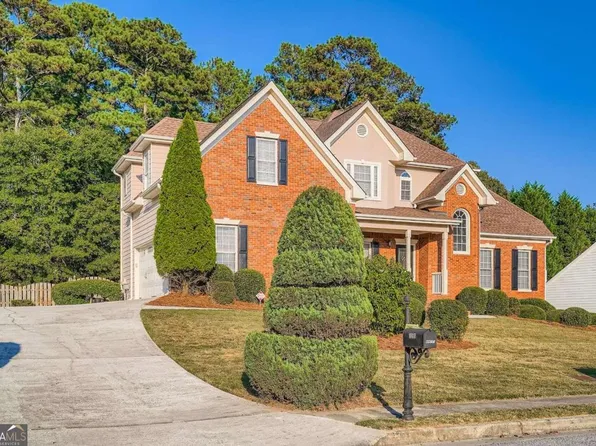 1290 Mount McKinley Dr, Grayson, GA 30017