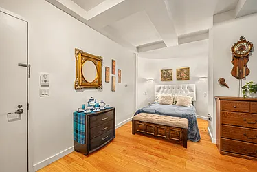 Sold by LEVEN Real Estate