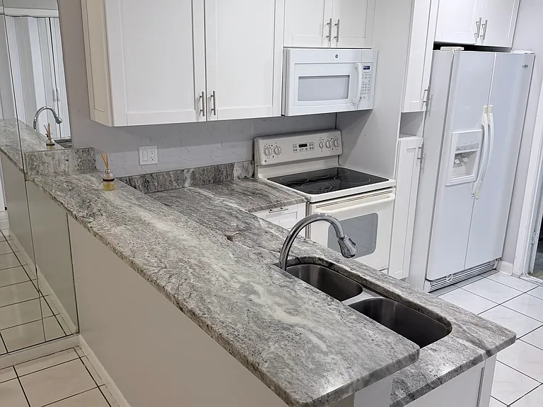8728 Jasmine Pond Dr — Photo 11