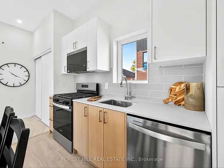 49 William Cragg Dr #R — Photo 14