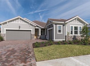 3809 Helmsman Dr, Naples, FL 34120