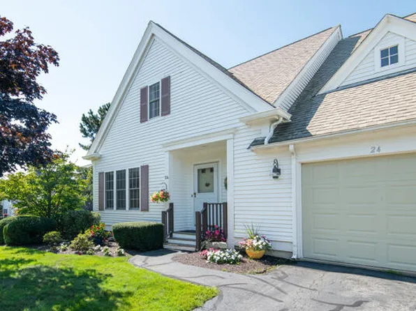 24 Stratford Ridge, Mashpee, MA 02649