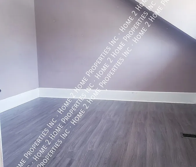 1394 Howard Ave #UPPER — Photo 12