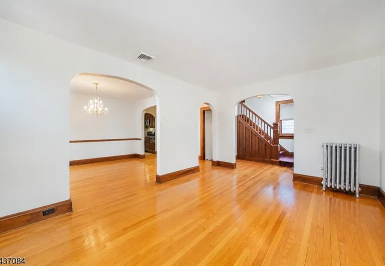 59 N Passaic Ave — Photo 9