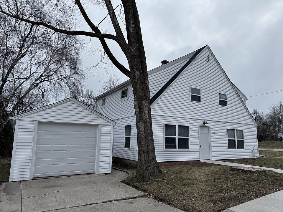 2nd image of 3201 N 27th St