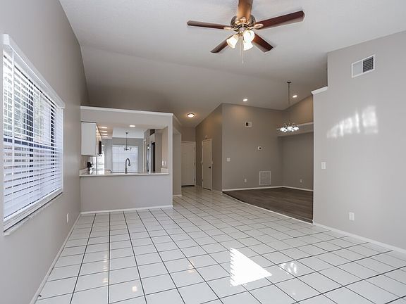 4th image of 6006 Crickethollow Dr