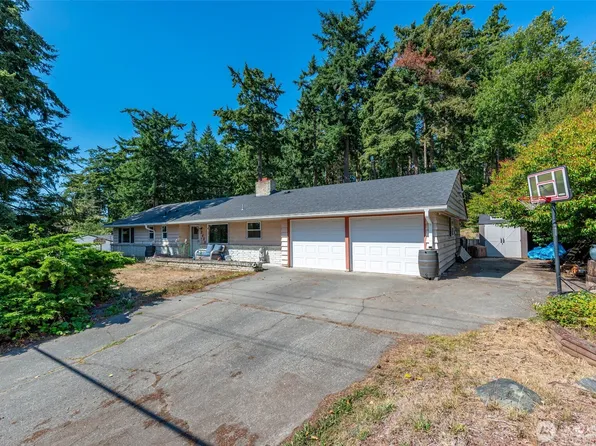 2439 Loerland Lane, Oak Harbor, WA 98277
