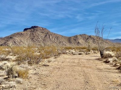 3415 E Flattop Dr, Yucca, AZ, 86438