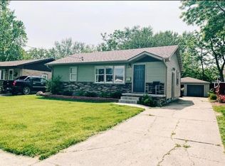 2824 Sampson St, Des Moines, IA 50313