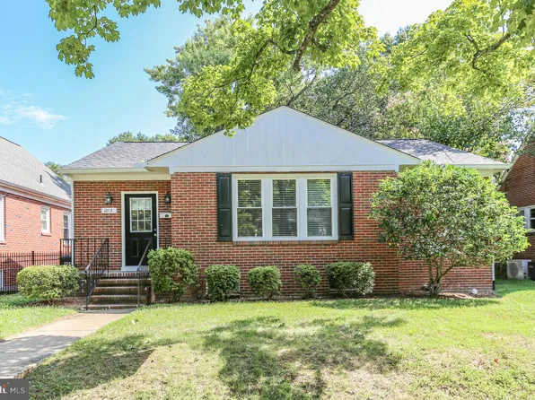 1213 Stafford Ave, Fredericksburg, VA 22401