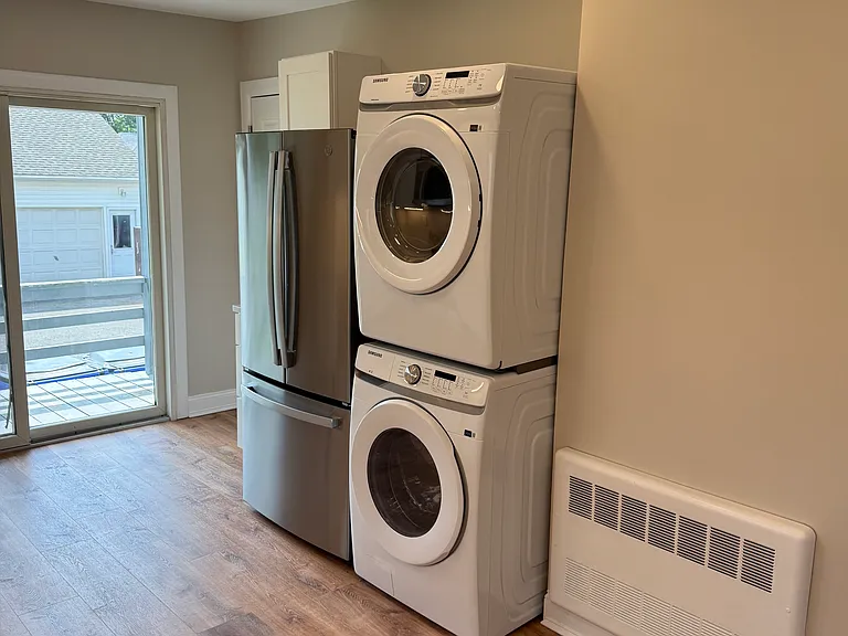 190 S Highland St #1 — Photo 7