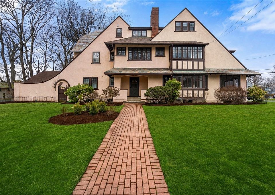1st image of 12 Leighton Rd