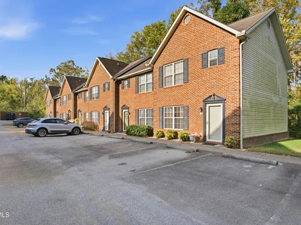 1809 W Lakeview Dr APT 25, Johnson City, TN 37601
