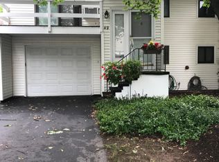 49 Hollingham Rise, Fairport, NY 14450