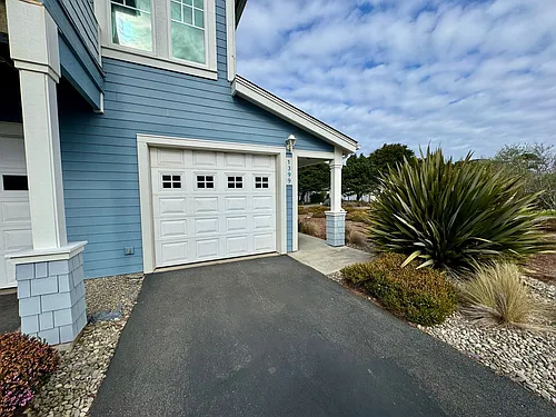 1311 Village Loop Photo 1