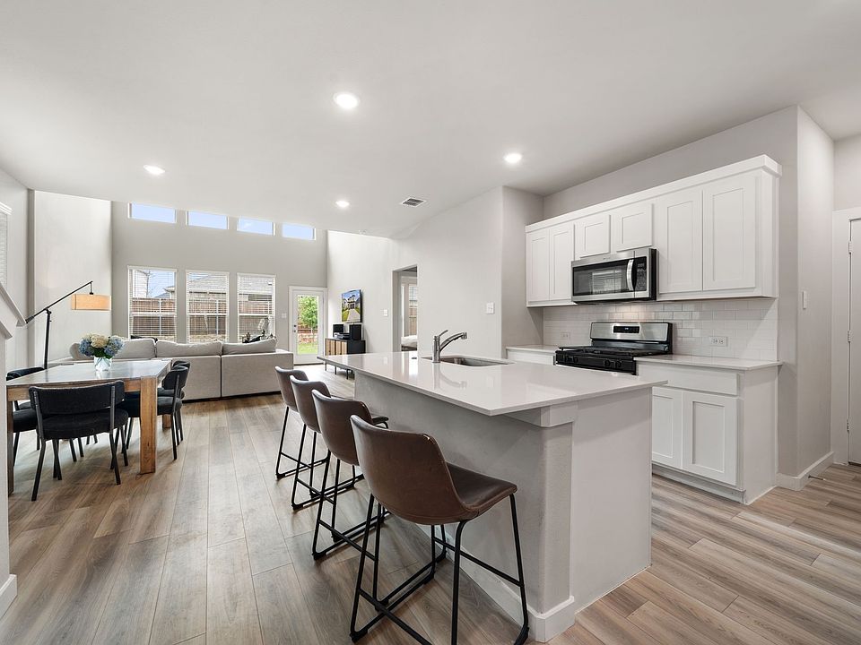 1st image of 4803 Grandiose Dr