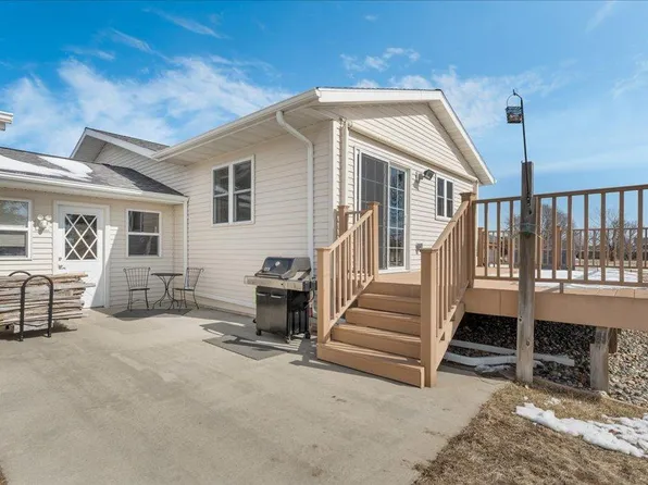 516 10th St W, Park Rapids, MN 56470