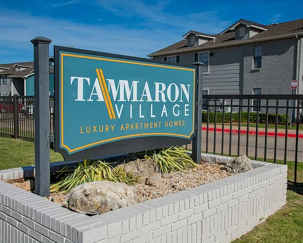 Tammaron Village Apartments — Photo 1