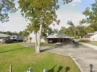 4225 Bayouside Dr, Houma, LA 70363