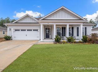 34 Manchester Dr, Crawfordville, FL 32327