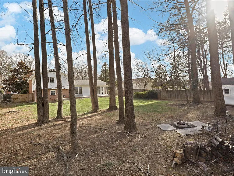 5200 Holden St — Photo 40