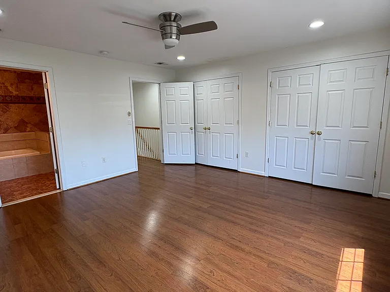 264 Midland Ave #32 — Photo 11