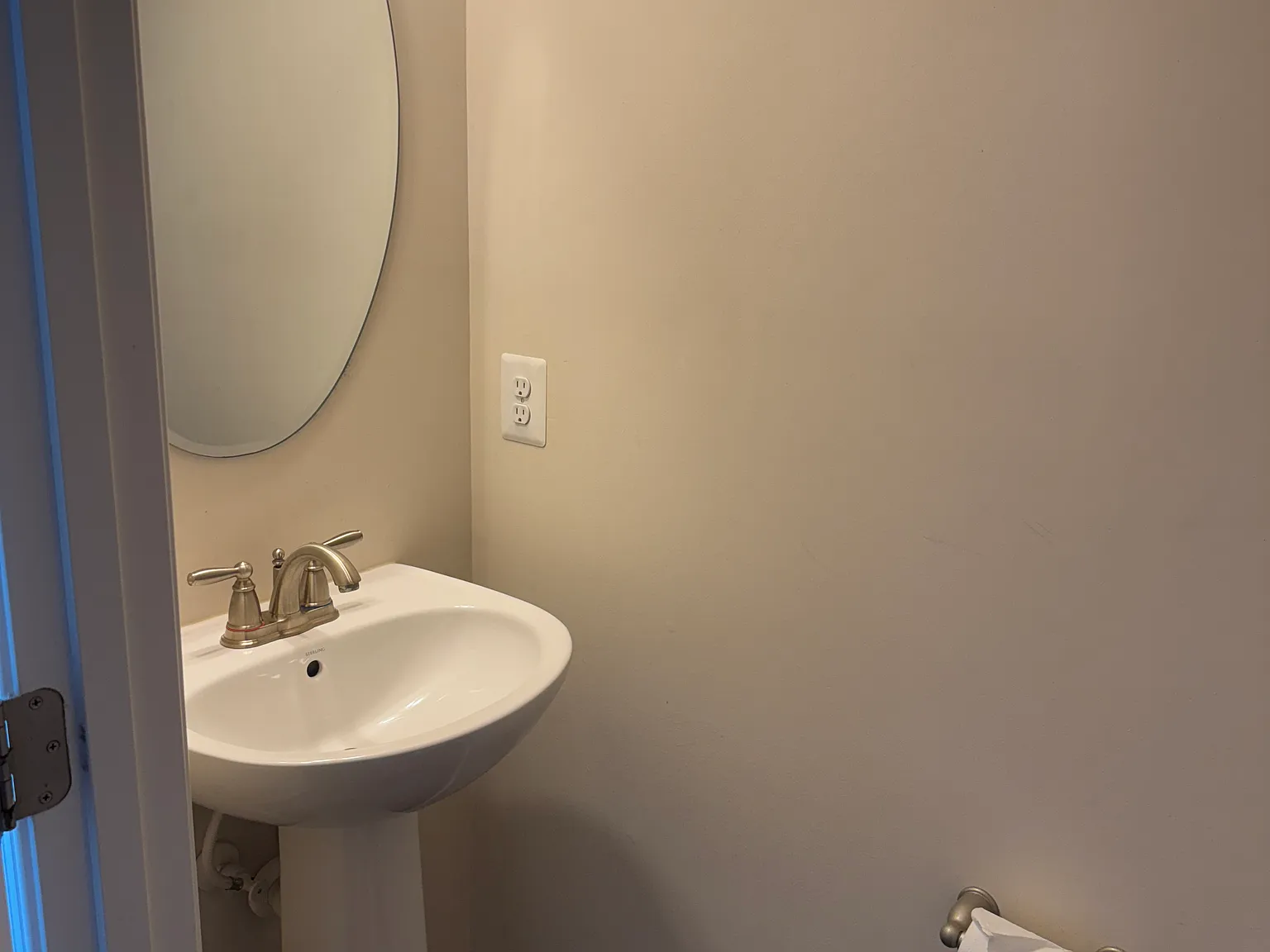 3 bed, 1776 sqft, $2,850 — Photo 1