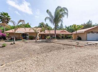 707 N Rancho Rd, Thousand Oaks, CA 91362
