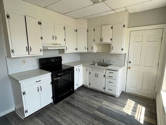 2nd image of 739 N 9th St APT 2