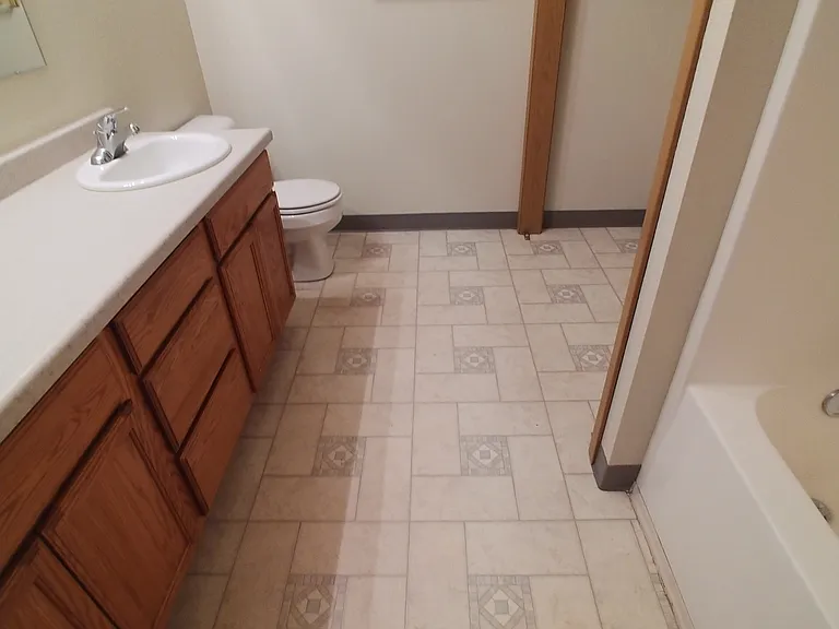 7037 Freedom Ct #B — Photo 5