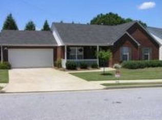 701 Jacoby Dr, Loganville, GA 30052