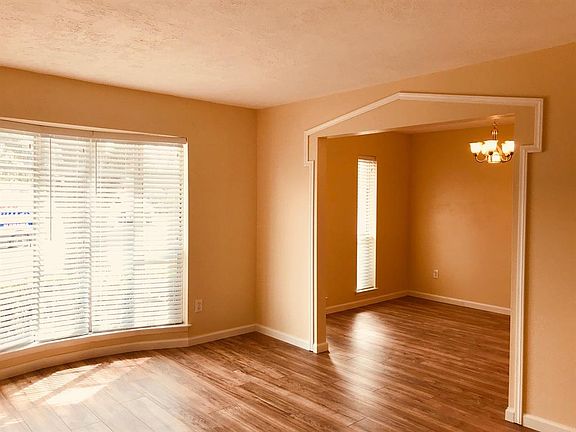 5th image of 412 Brandywyne Dr