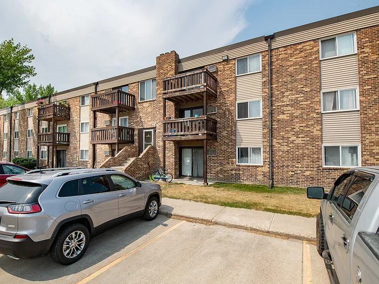 Forest Park Apartments — Photo 33