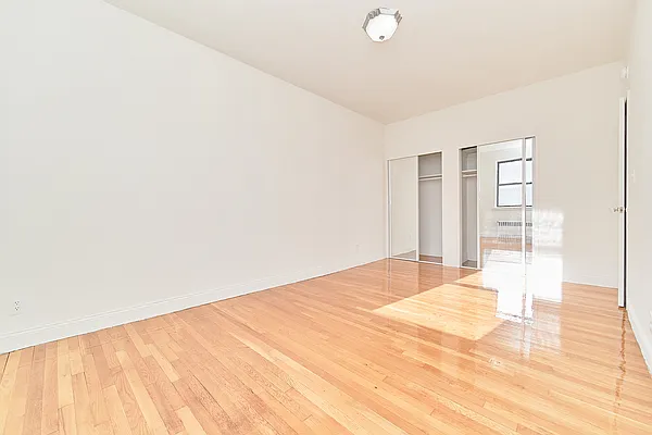 Rented by Compass | media 8