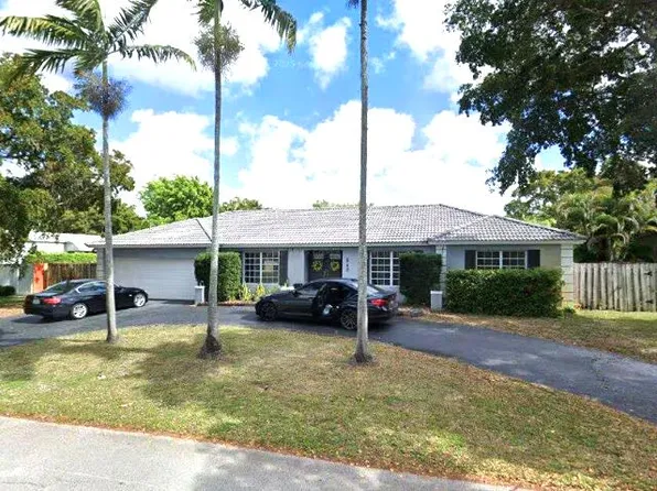 560 S LAKE DASHA Drive, Plantation, FL 33324