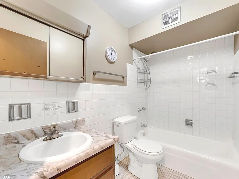 1156 Osterman Ave #B — Photo 9