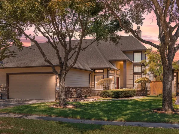 7906 Glenn Cliff Dr, Houston, TX 77064