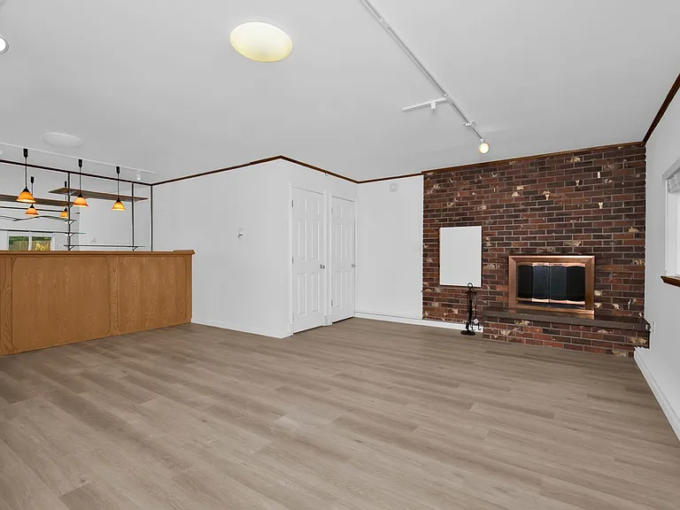 12642 NE 73rd St — Photo 21
