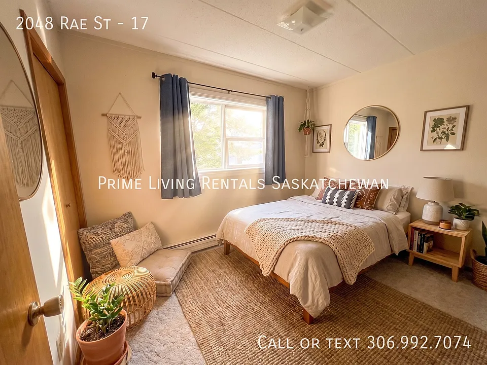 2048 Rae St #17