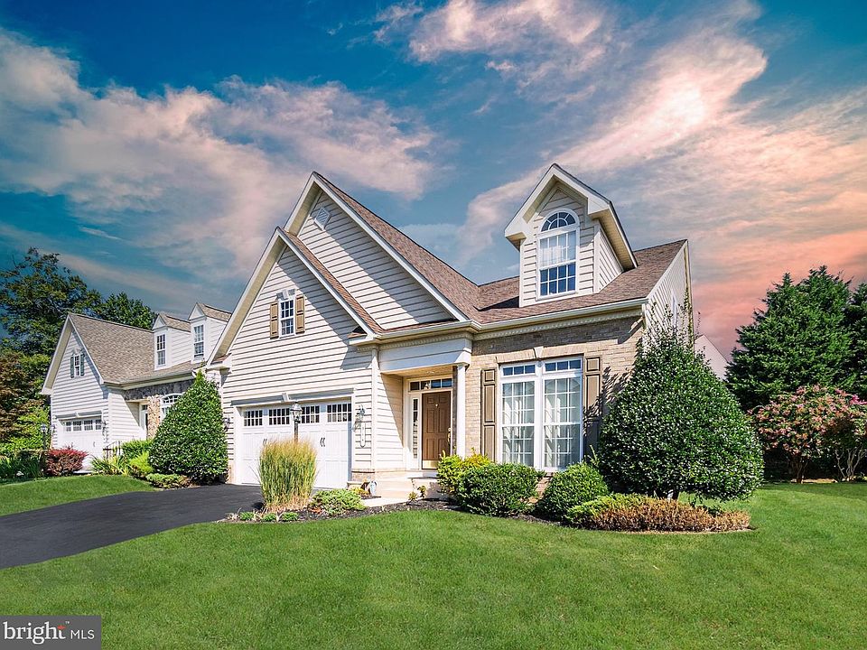 1st image of 314 Victory Gallop Ct