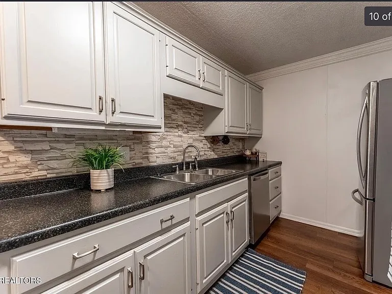 143 Fairhaven Dr — Photo 7