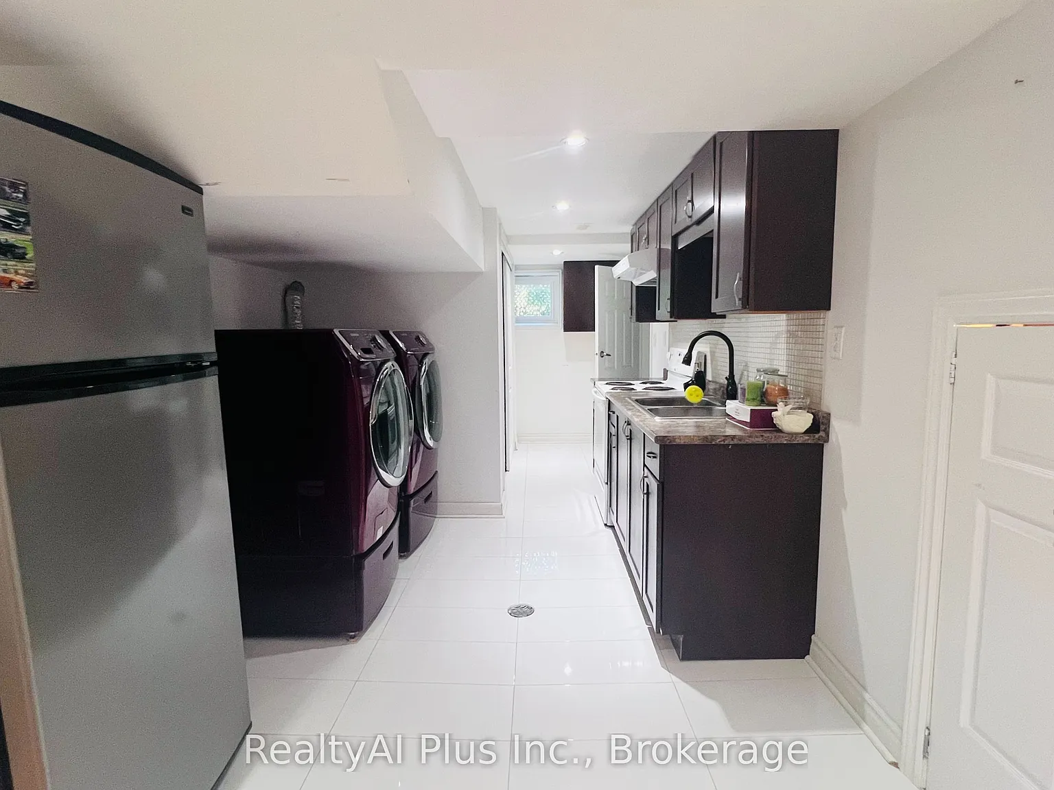 2 bed, $1,980 — Photo 4
