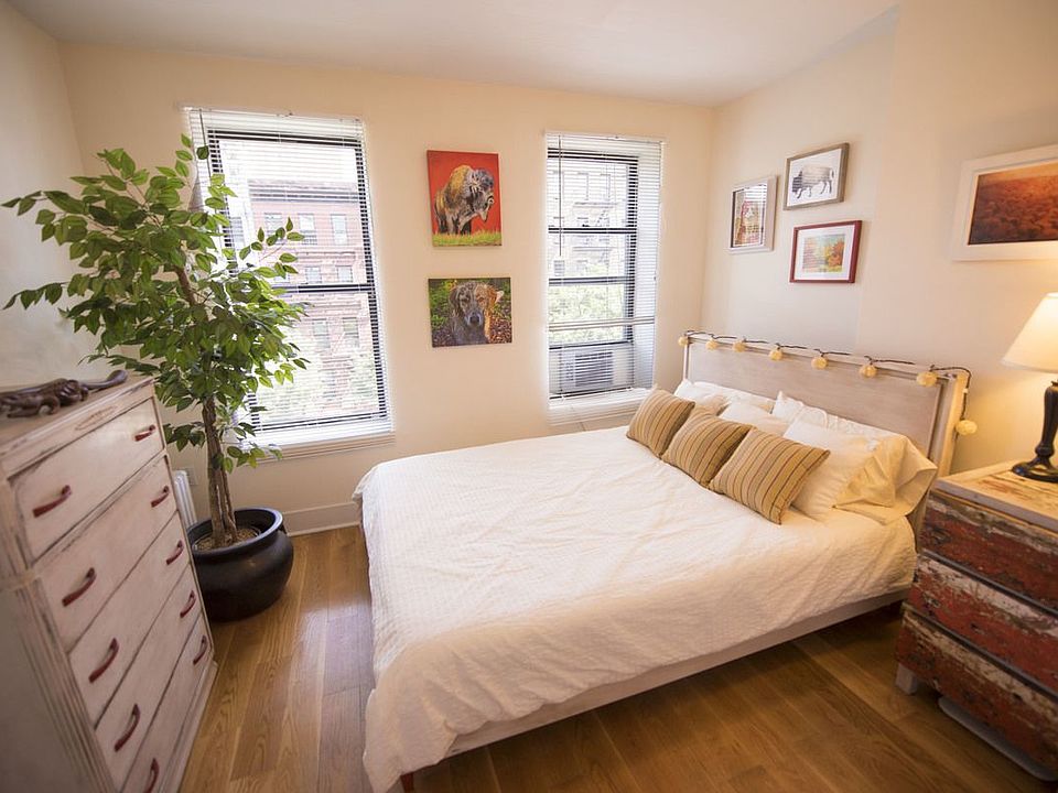 1st image of 926 Columbus Ave APT 4s
