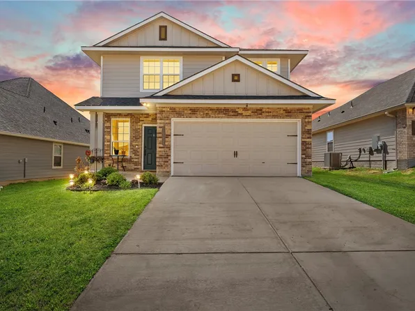 10221 Omni Dr, Waco, TX 76708