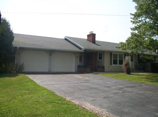5693 State Route 162 E, New London, OH 44851