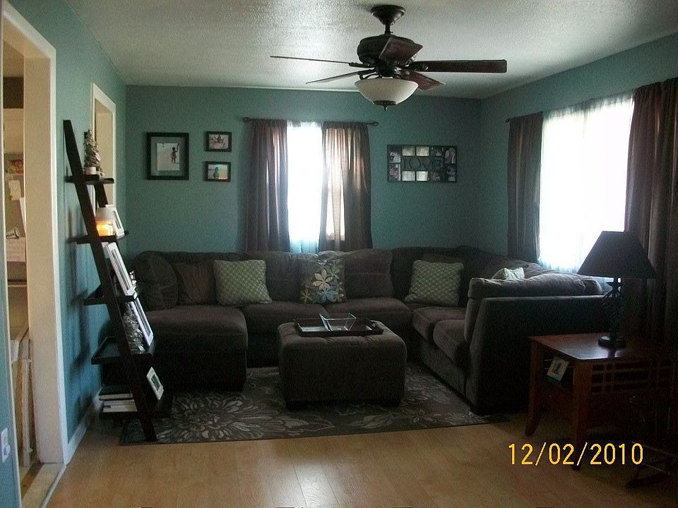 1st image of 413 Hemlock Ln