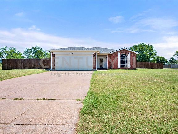 2nd image of 1529 Bluewater Dr