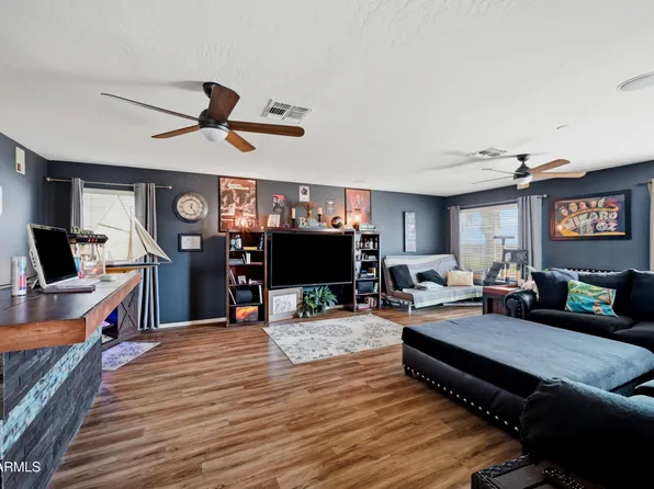 2121 E PALM BEACH Drive, Chandler, AZ 85249